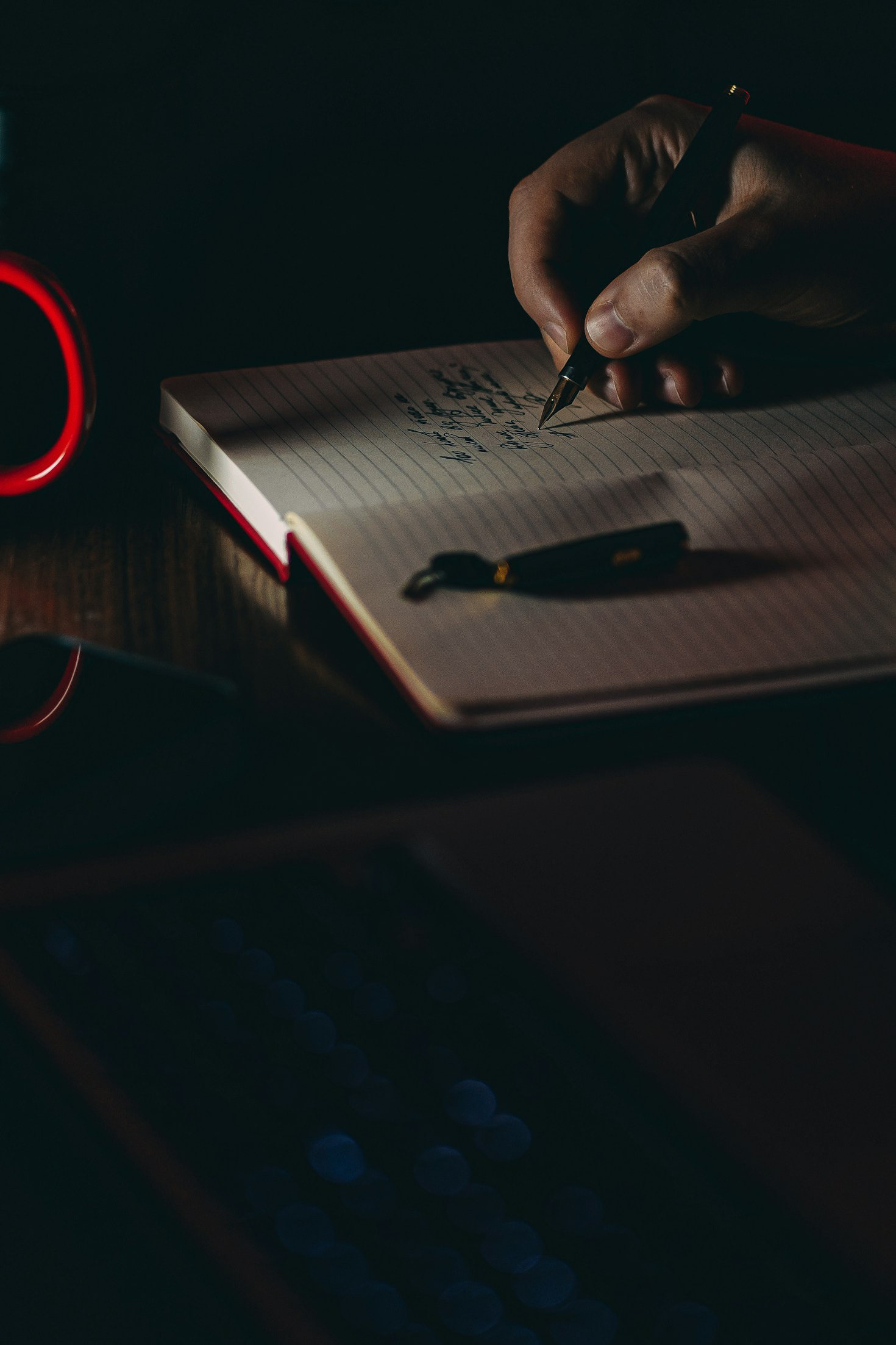 How to Stay Creative Through Challenges