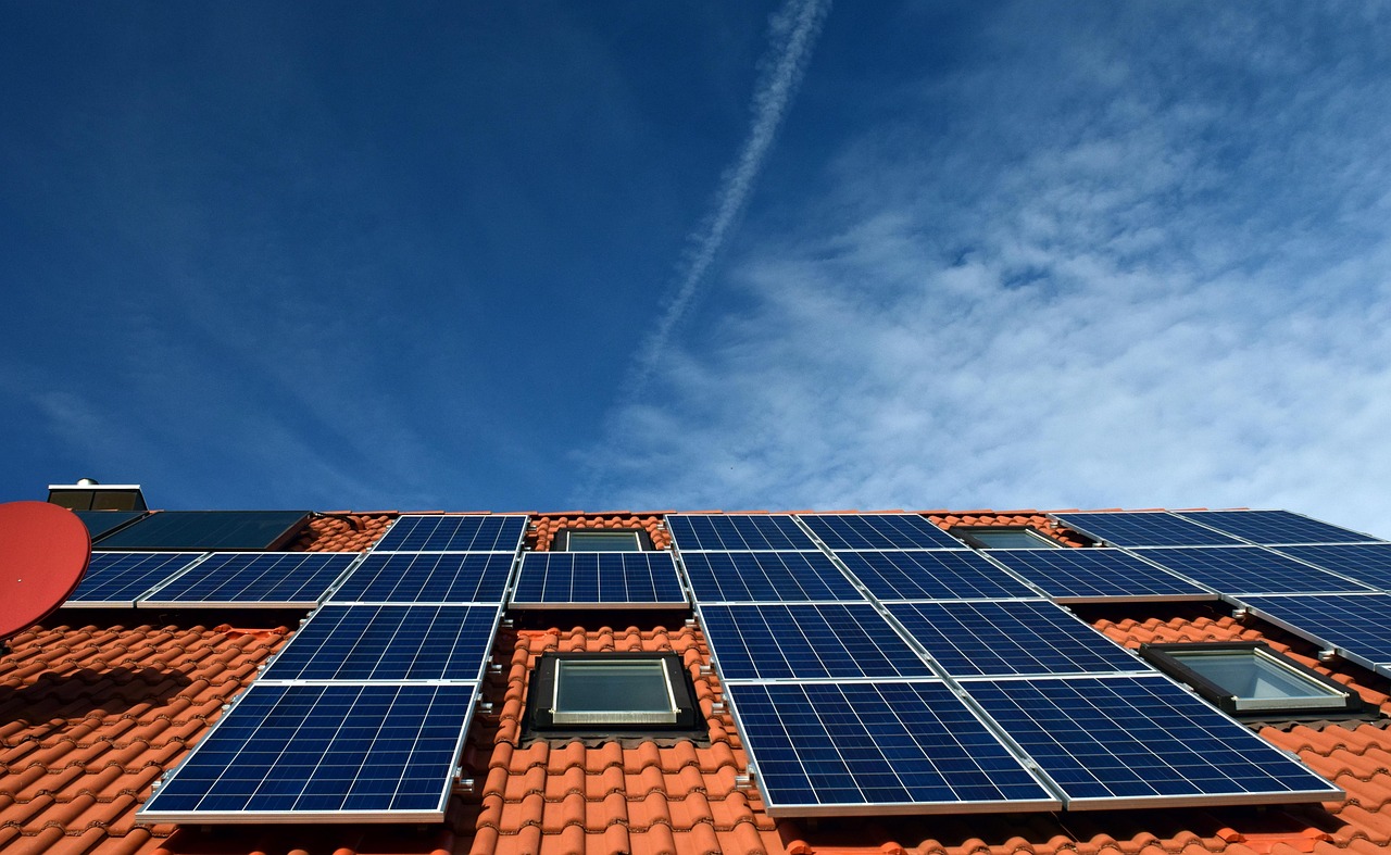 Solar Cladding Panels Benefits and Installation Guide for Modern Buildings