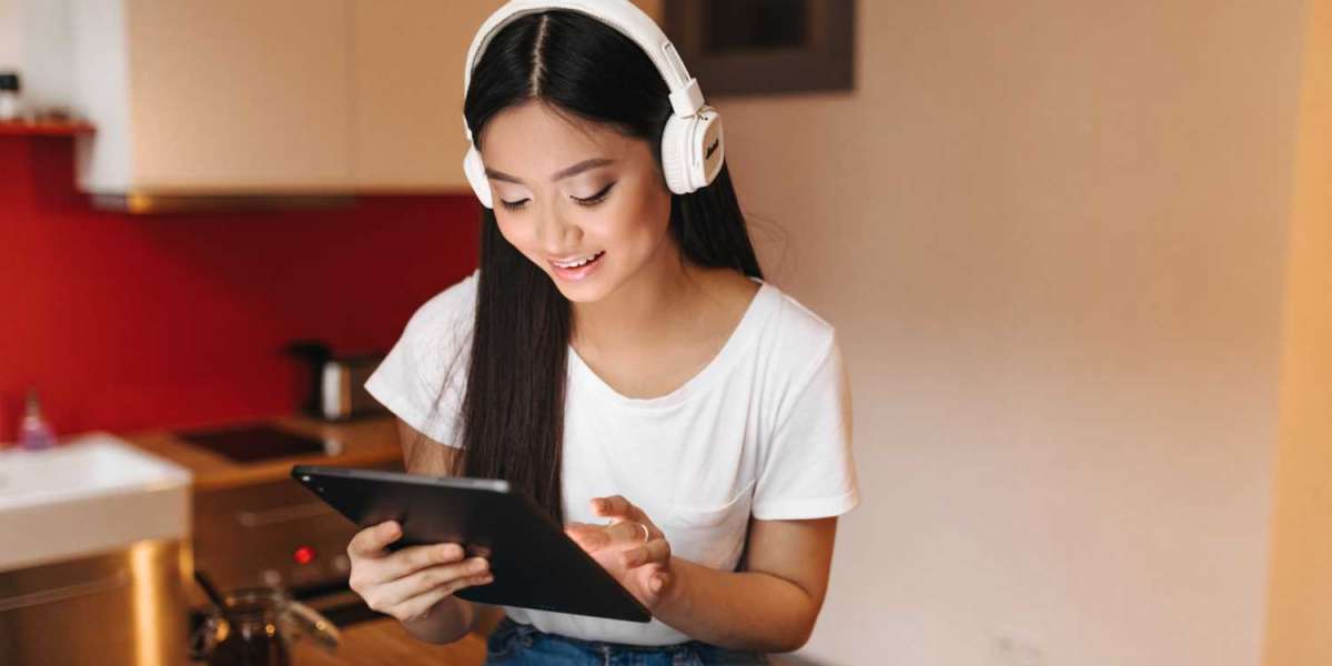 Audio Books Benefits and How to Choose the Best Platform